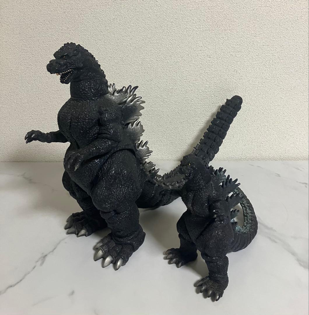ゴジラ　フィギュア　バンダイ　セット