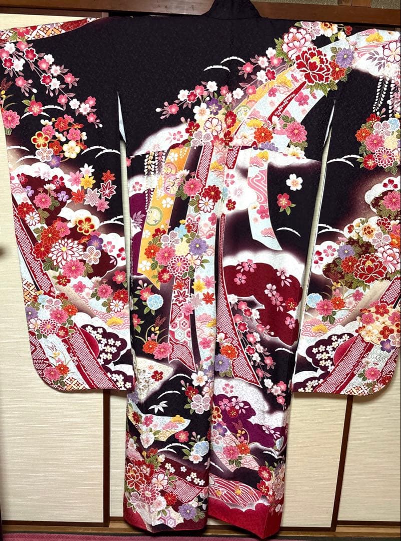 黒鳶色 和花 束ね熨斗 振袖 身丈160