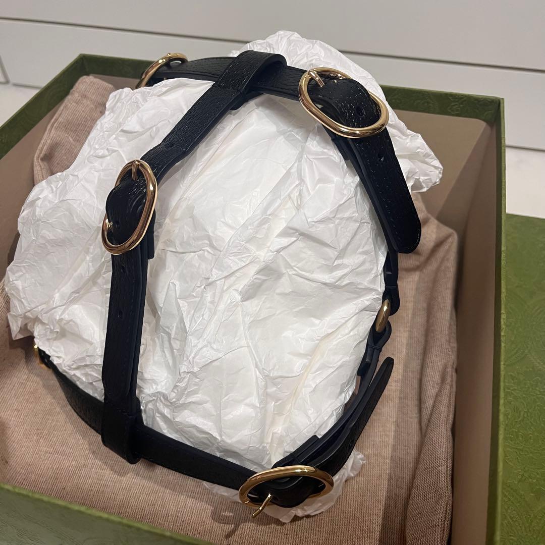 【新品】GUCCI 犬 ハーネス ロゴ入り ペット ブラックレザー ゴールド