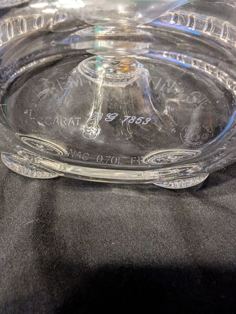 レミーマルタン・ルイ13世 バカラ製 空ボトル　汚れあり