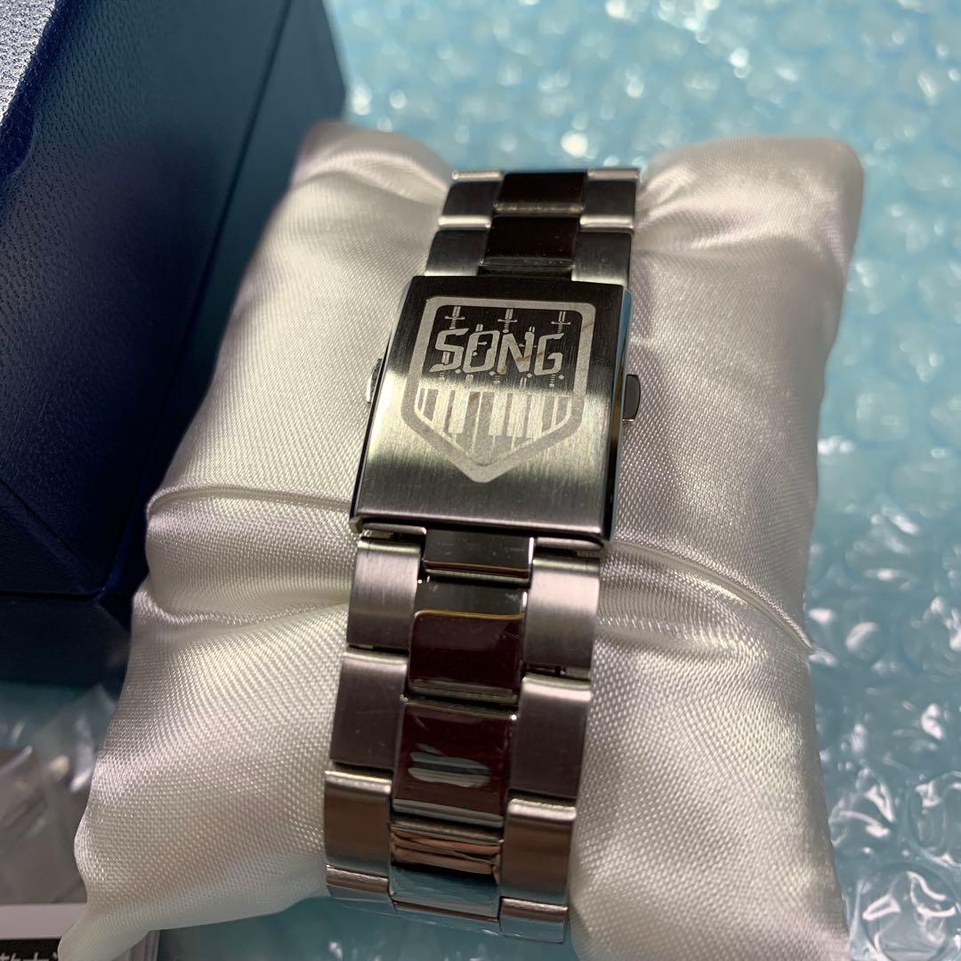 戦姫絶唱シンフォギア　マリア・カデンツァヴナ・イヴ モデル　腕時計　SEIKO