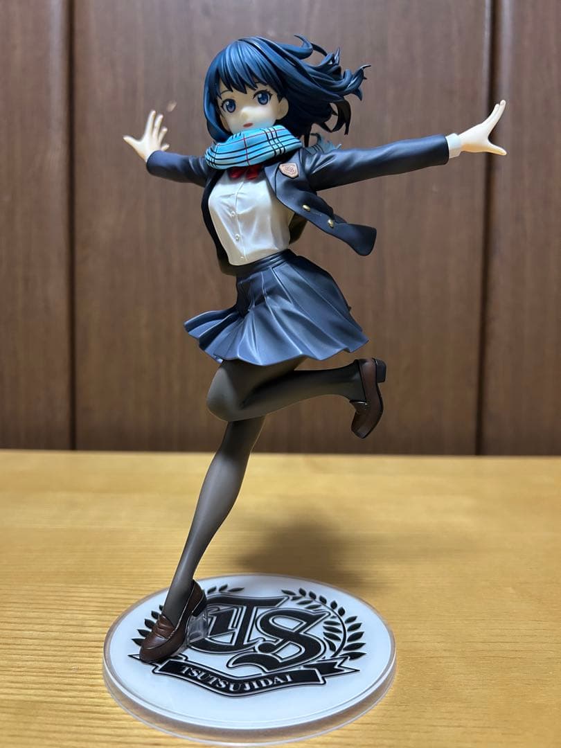 宝多六花～制服版～ 「SSSS.GRIDMAN」 1/7 フィギュア