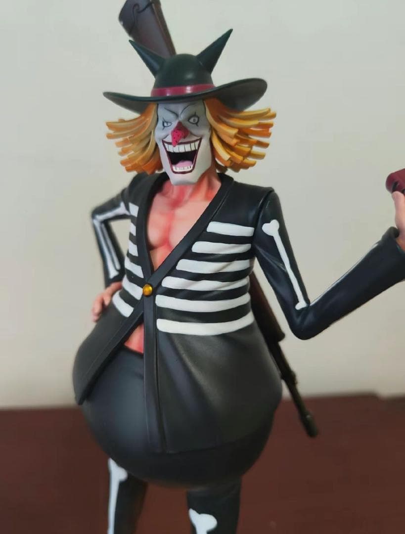 ワンピース Black モンドール ガレージキット ガレキ スタチューフィギュア