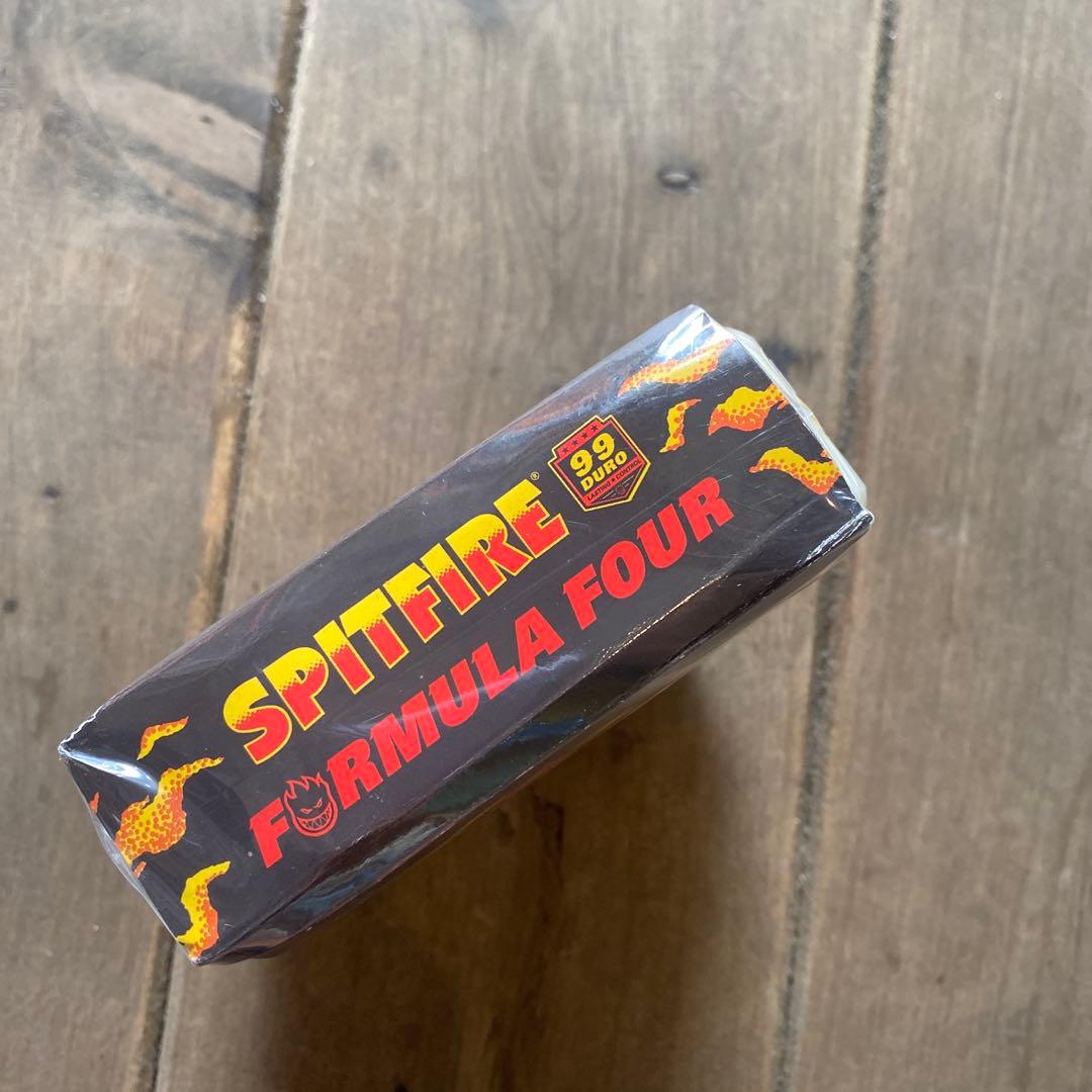 SPITFIRE フォーマル4 ホットハンド　ラディアルフル 56mm 99a