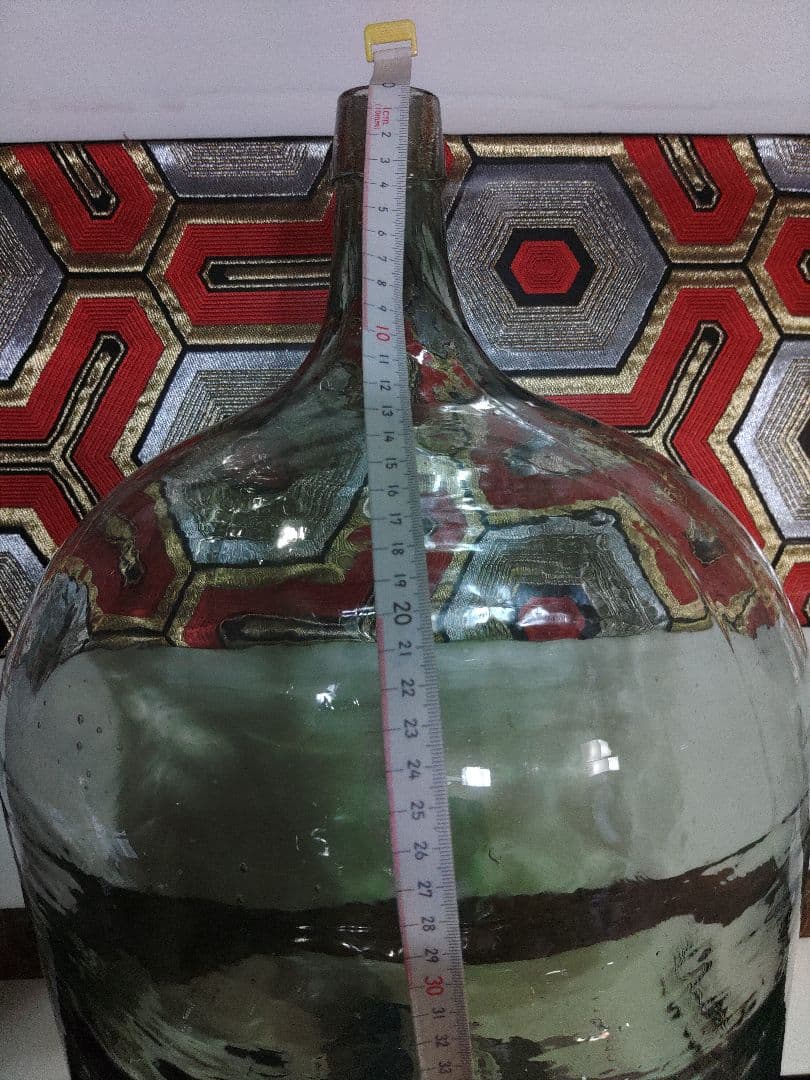 特大瓶　デミジョンボトル　グリーン　昭和レトロモダン　かわいいガラス瓶　ガラス製