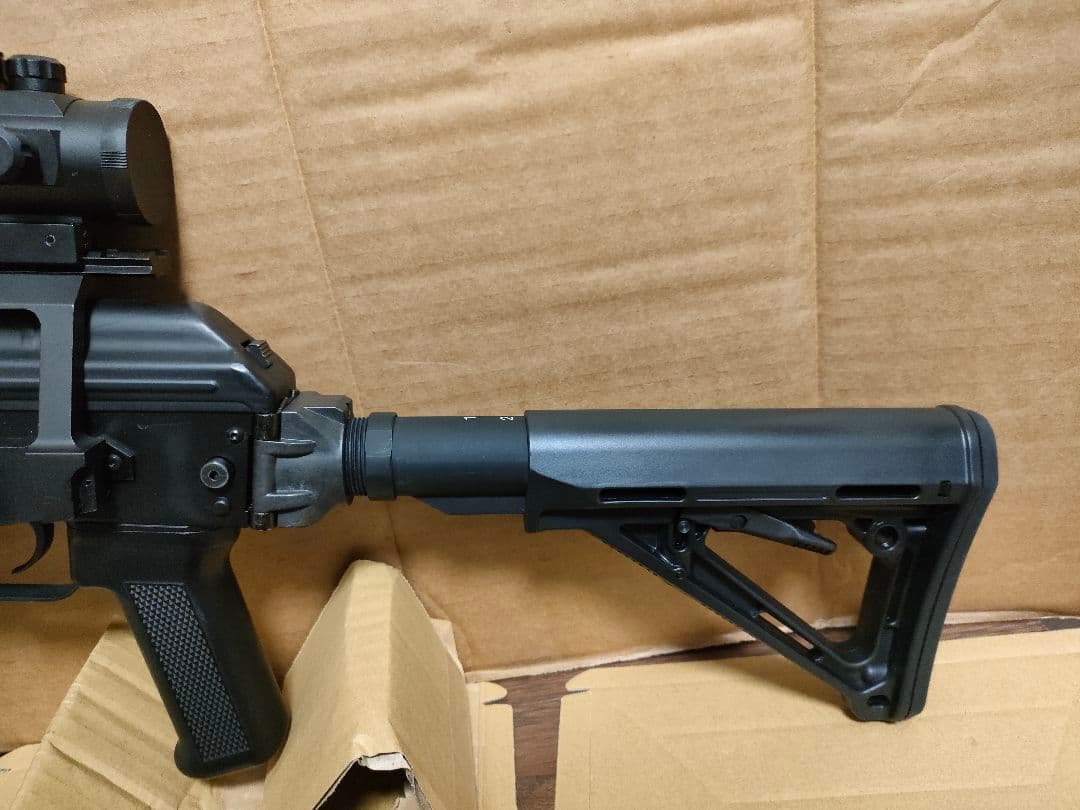 ぱ*こ様 東京マルイ　次世代電動ガン　AK74