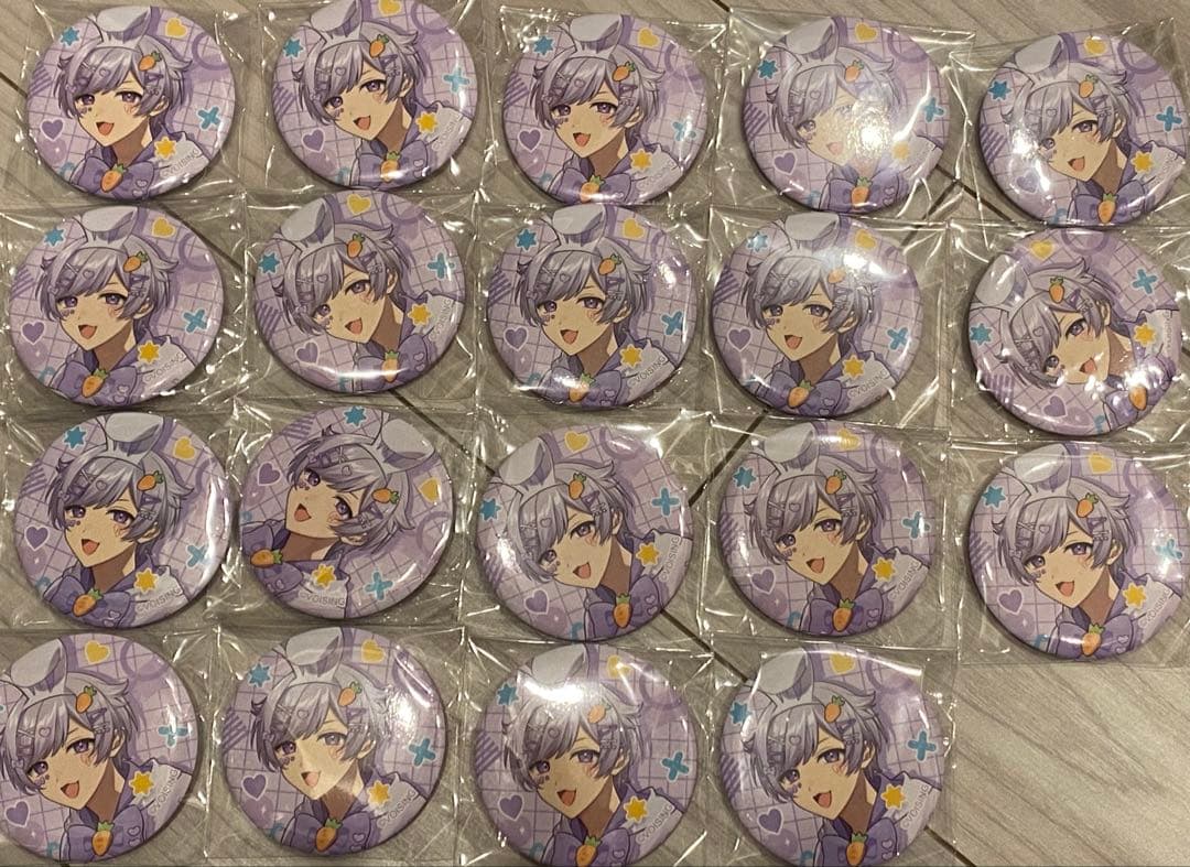 いれいす 初兎 推せるいれいすお飼い得 推せ飼い 等身 19個 缶バッジ