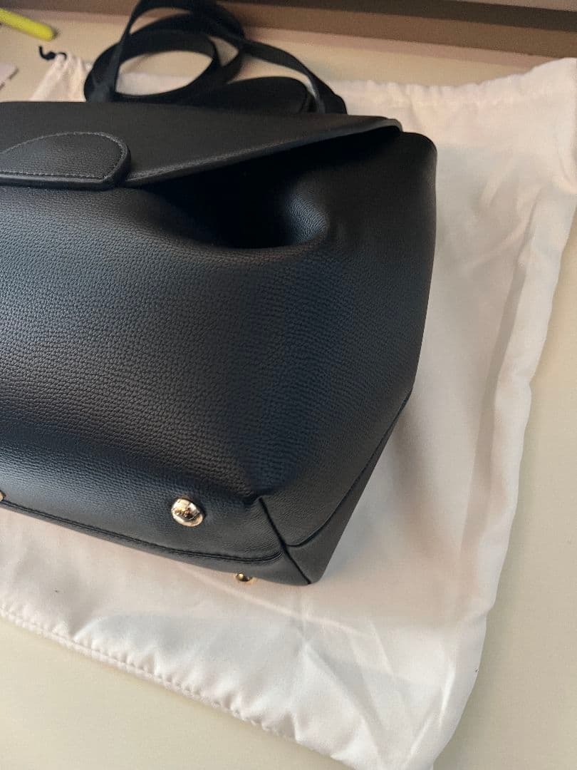 ブラック ショルダートップハンドル