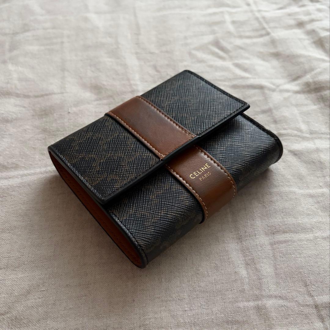 CELINE トリフォールドウォレット