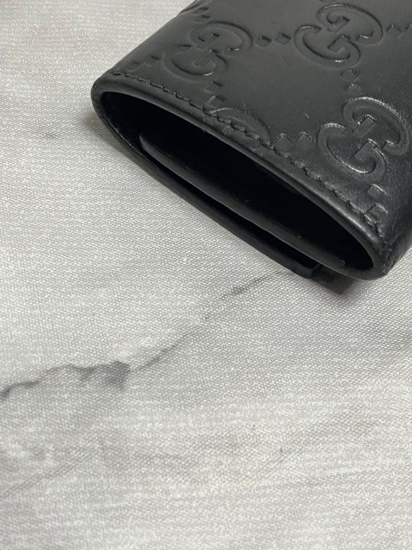 美品　GUCCI グッチ　GGシマライン　ブラック レザー　6連キーケース
