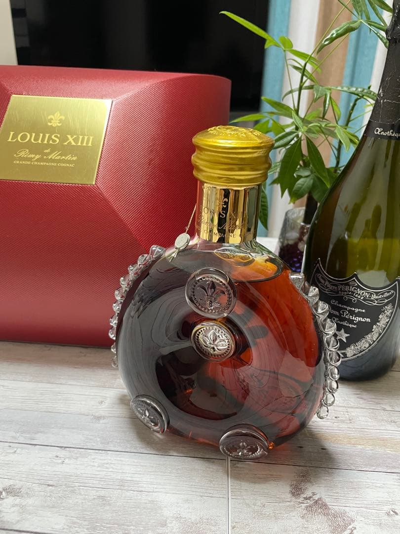 つばき　ルイ13世 シェル型化粧箱 新品 バカラ 完品