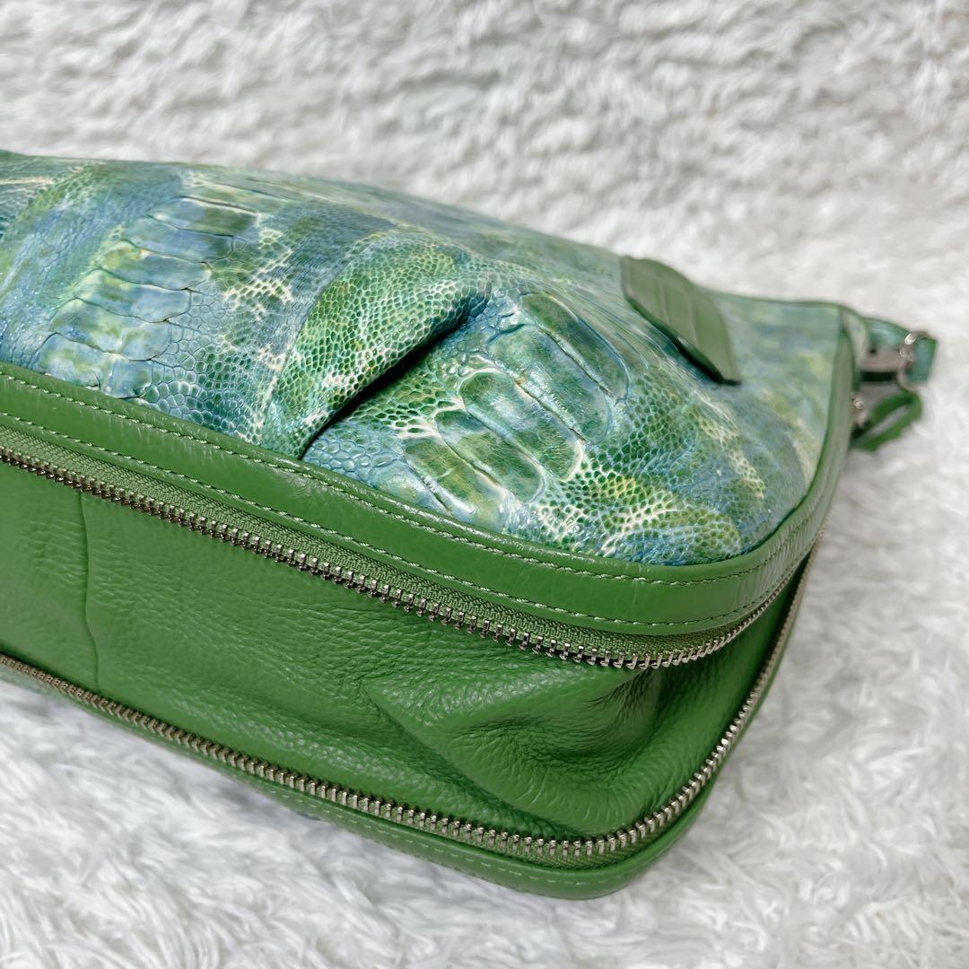 ナチュラルエッセンス　パイソン　JRA ショルダーバッグ　グリーン　エキゾチック