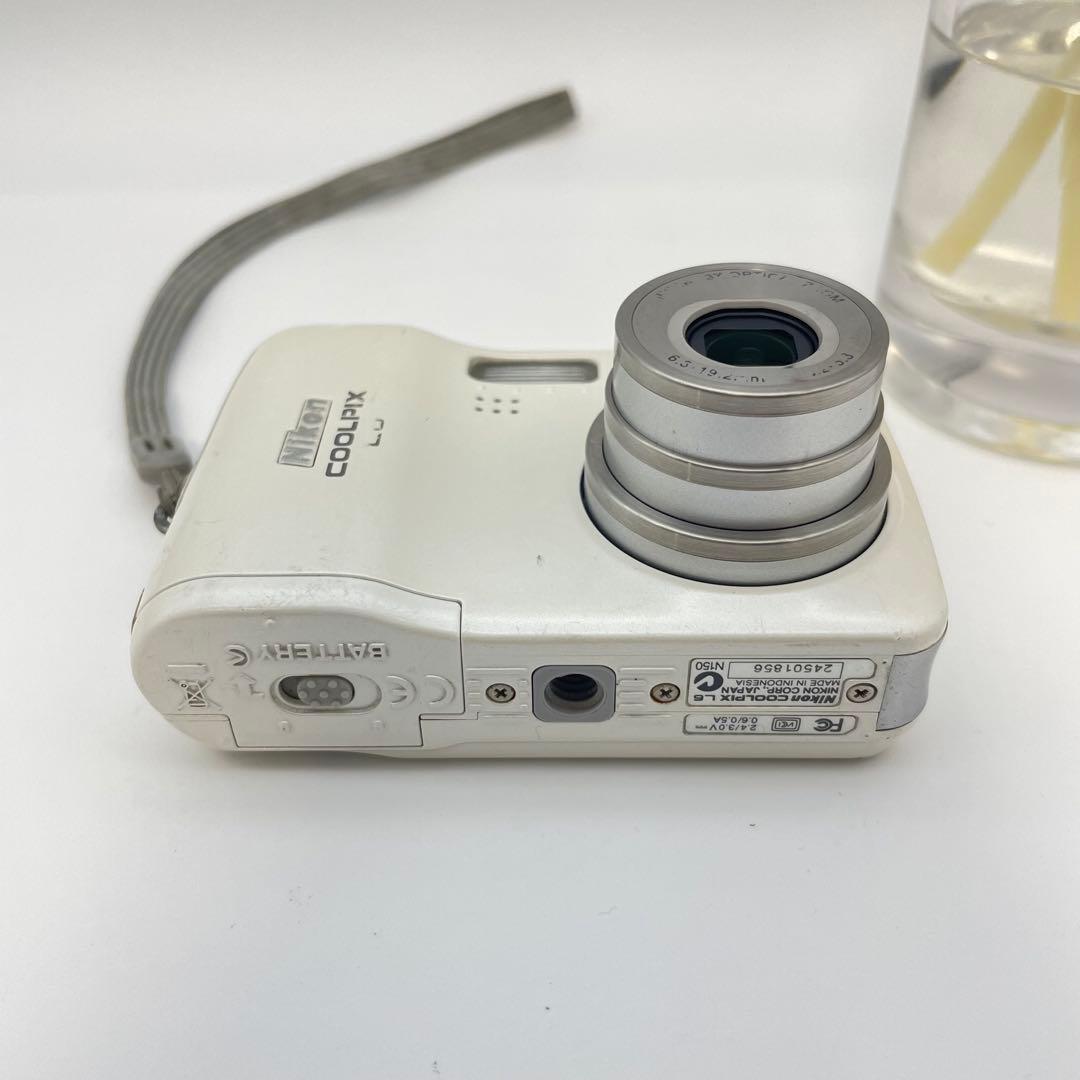 動作確認済✨Nikon coolpix L6✨スマホ転送OK 単三電池 人気の白