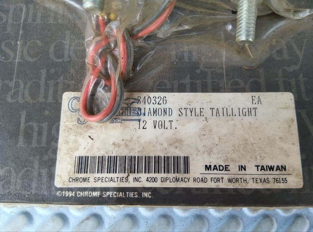 ダイアモンドスタイル　テールランプ　ハーレー　チョッパー　スーパーパーツ製