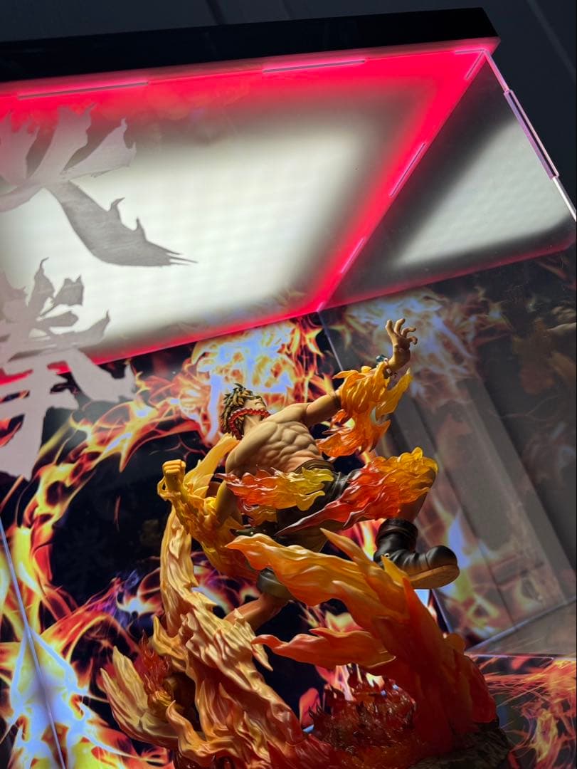 POP MAXIMUM ワンピース フィギュア エース 火拳 LEDケース付き