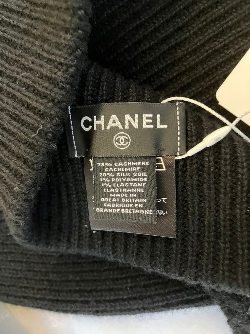 CHANELニット帽❤︎ブラック&ピンク　25B 最新作