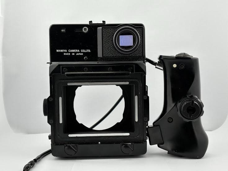 ★訳アリ美品★ マミヤ MAMIYA UNIVERSAL ボディ 中判カメラ