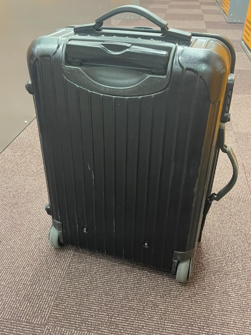 レア　RIMOWA　スーツケース　二輪　サルサ　キャリーケース　機内持ち込み可