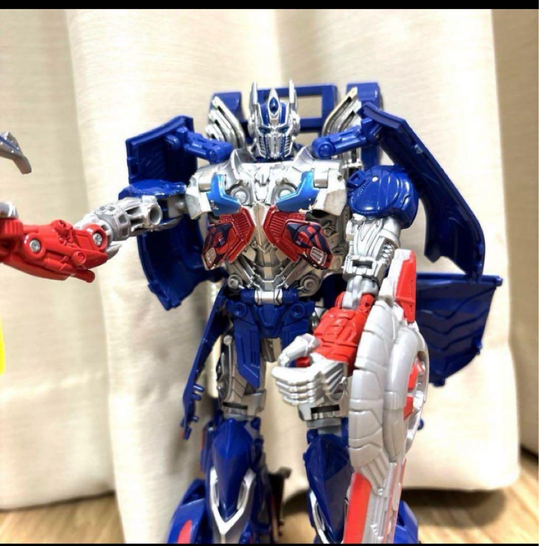 【 美品⠀】 トランスフォーマー オプティマスプライム フィギュア 変身 箱付き