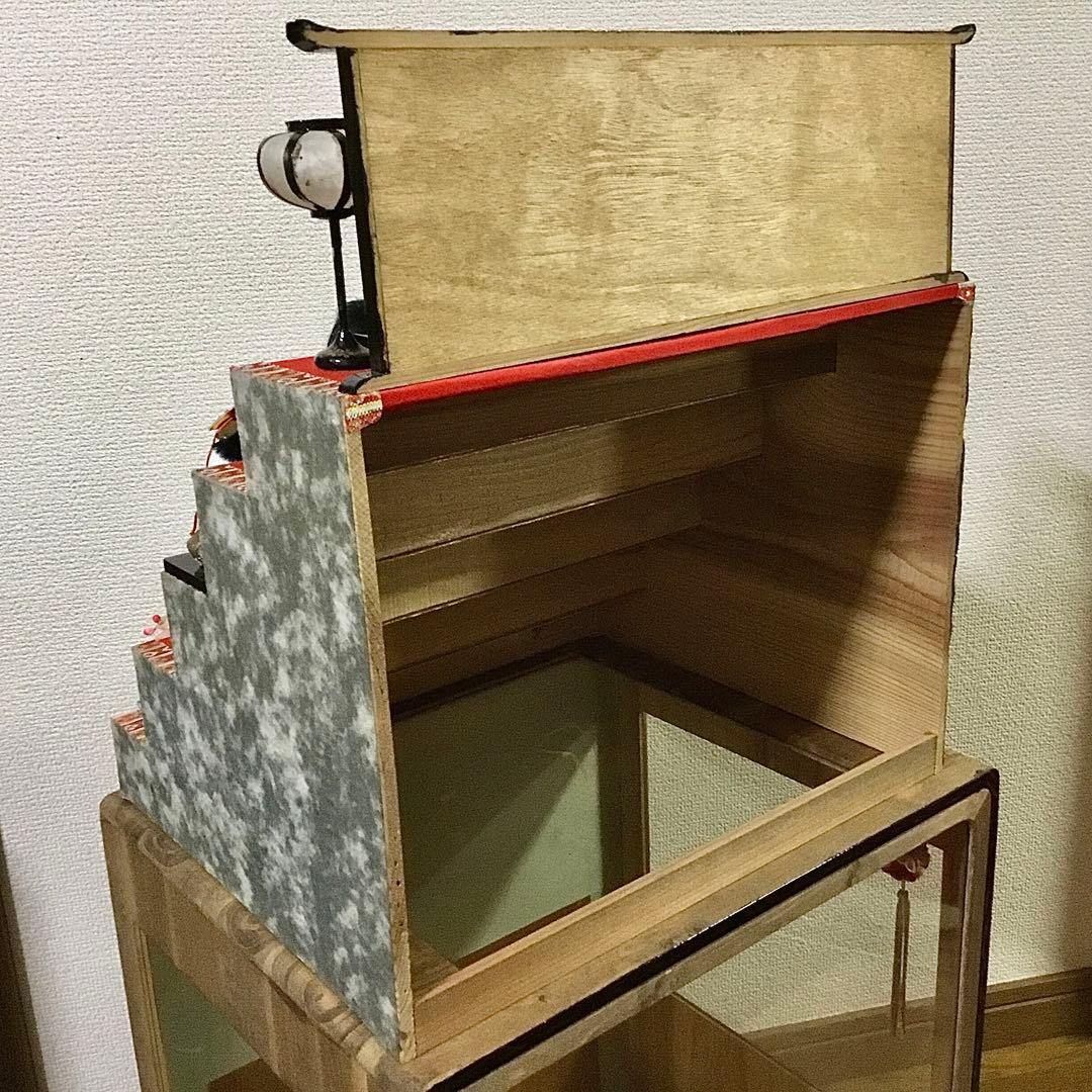 三越◆ミニ雛人形 ガラスケース入り◆ビンテージ 薬玉 木目込人形