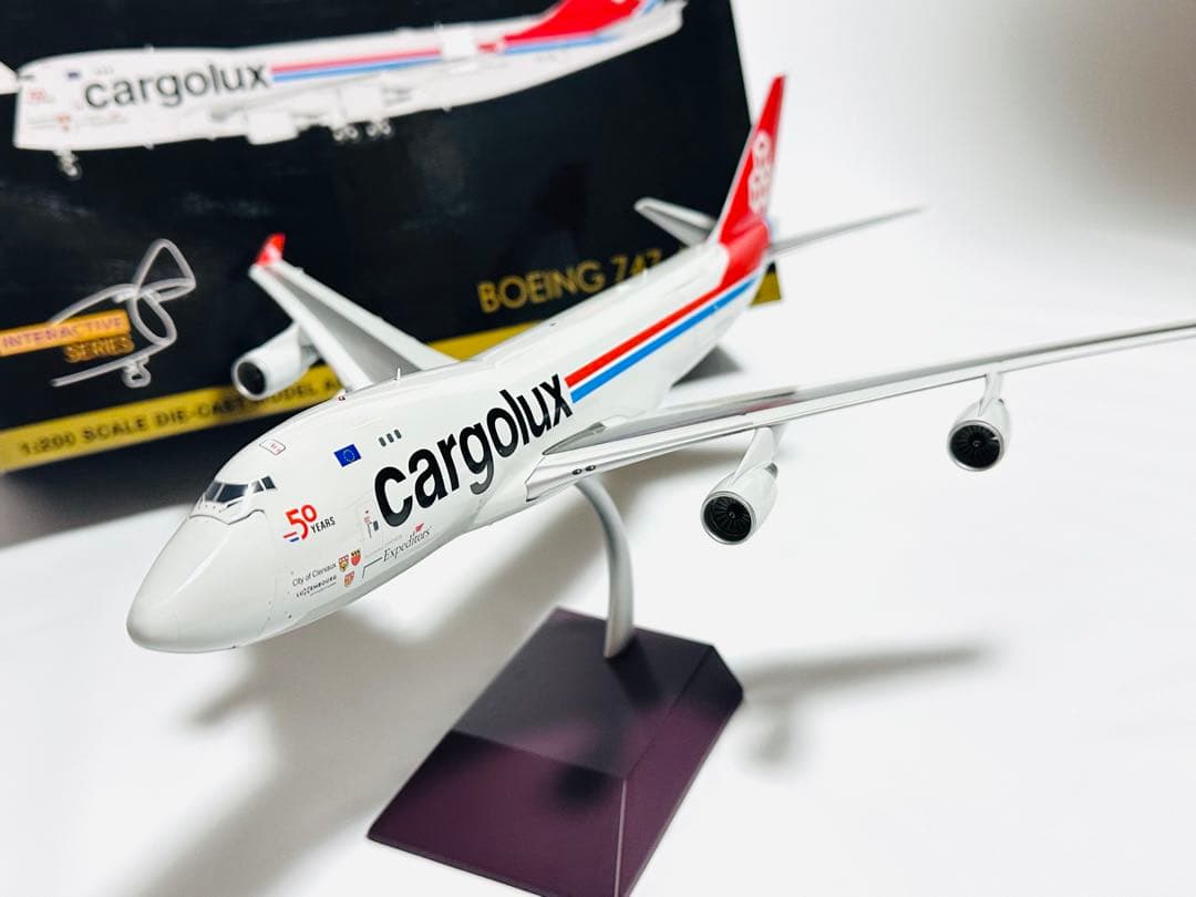 Gemini 1/200 B747-400F cargolux ドア開閉仕様