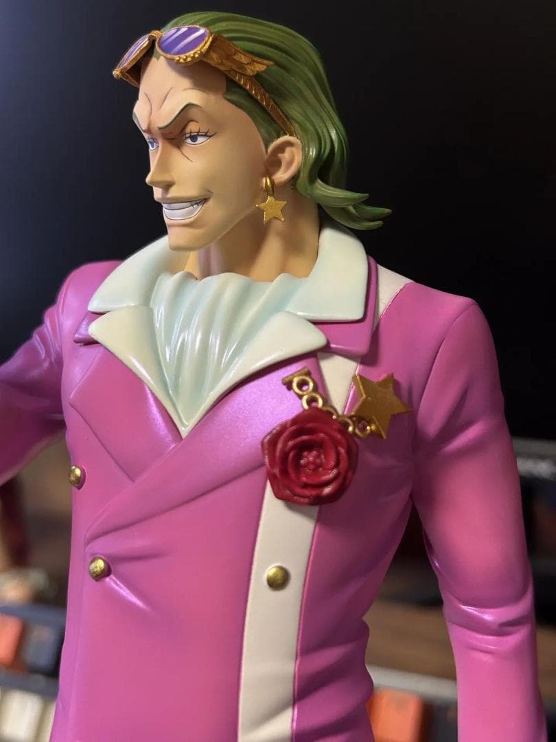 ワンピース ギルド・テゾーロ 黄金帝 フィギュア ガレージキット