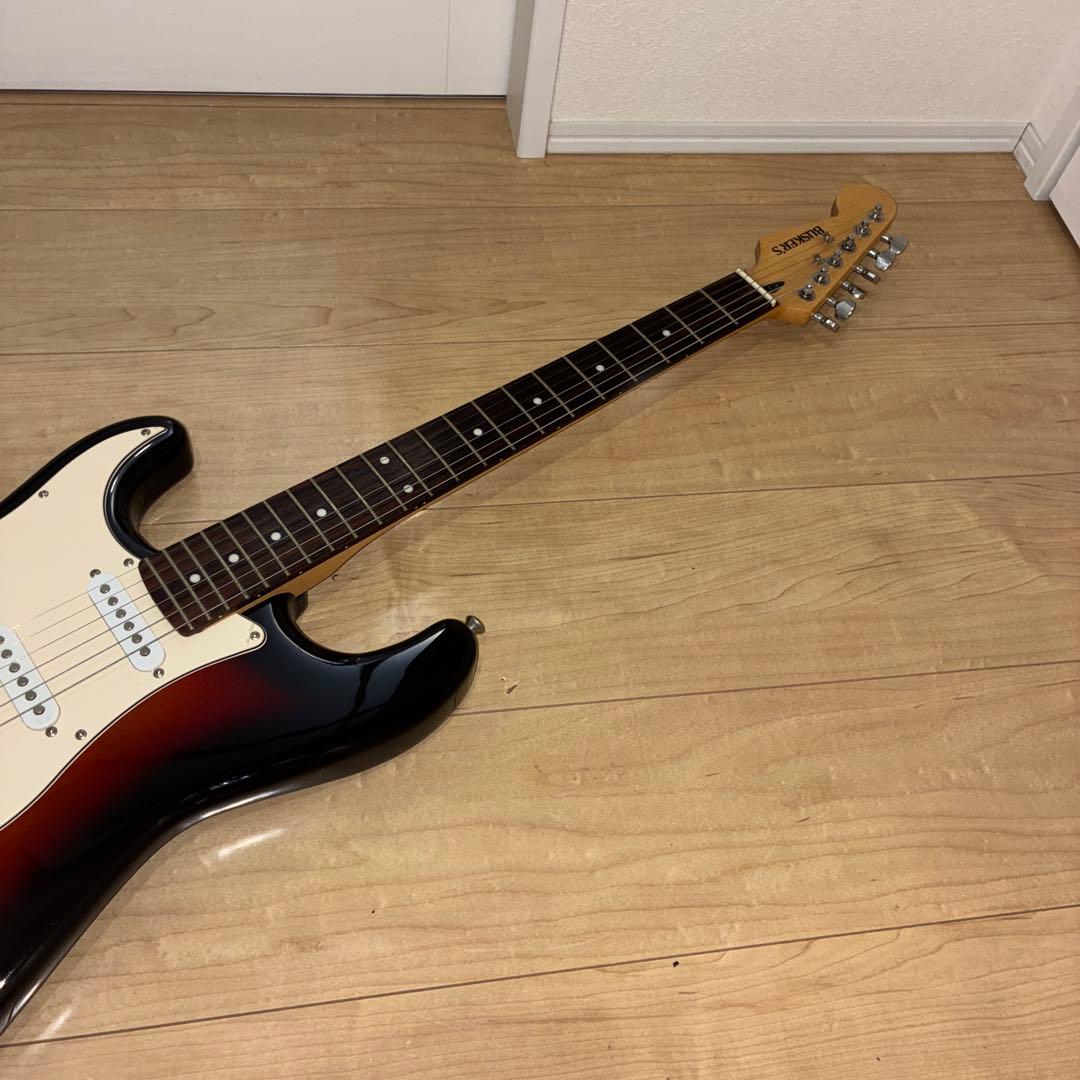バスカーズ　希少　レフティモデル　ストラトタイプエレキギター　音良し　調整済み
