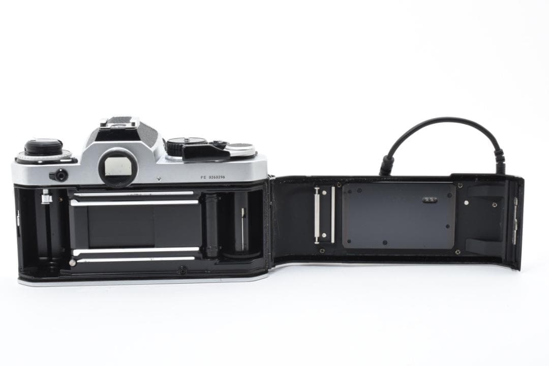 ★各部モルト張り替え済・美品★ ニコン Nikon FE ボディ #20947