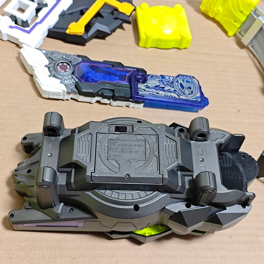 ゼロワンドライバー リペイント品 滅カラー アークスコーピオンプログライズキー