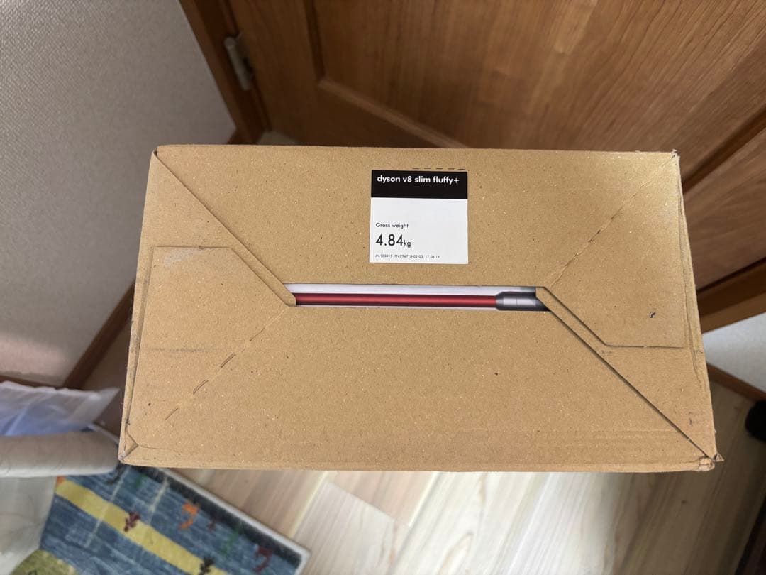 ダイソン Dyson V8 Slim Fluffy+ SV10KSLMCOM