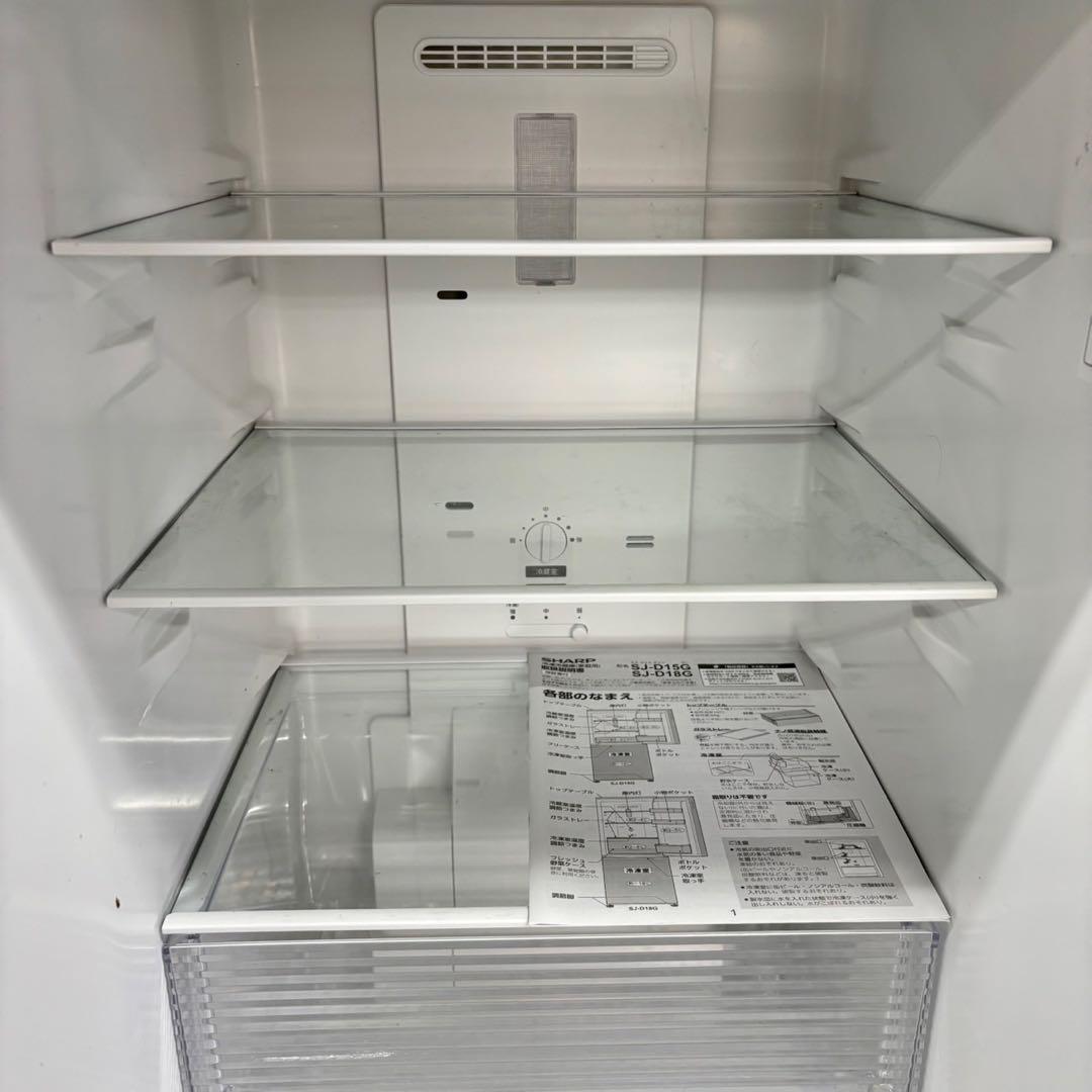 647SHARP 付け替えどっちもドア　大容量179L 冷蔵庫　小型　一人暮らし
