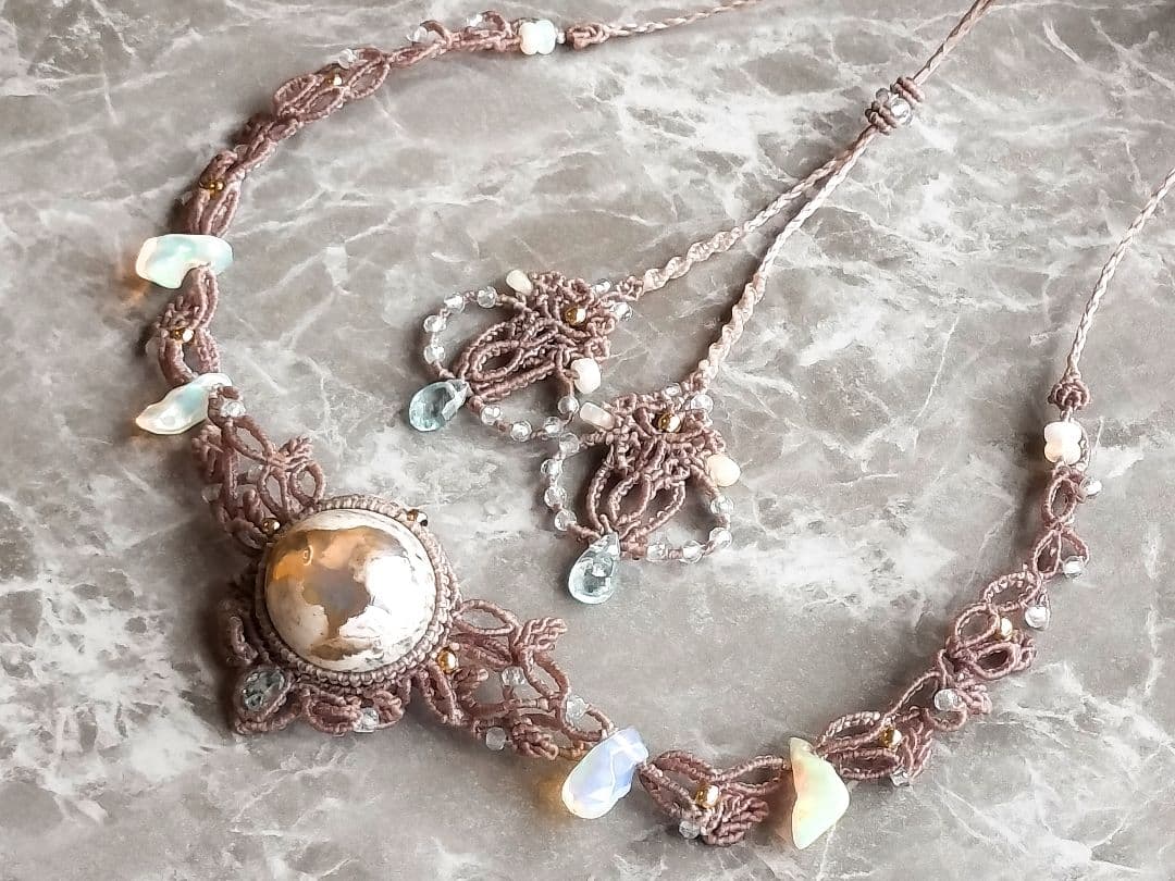 カンテラオパールチョーカーマクラメネックレス✧synchronicity ✡。