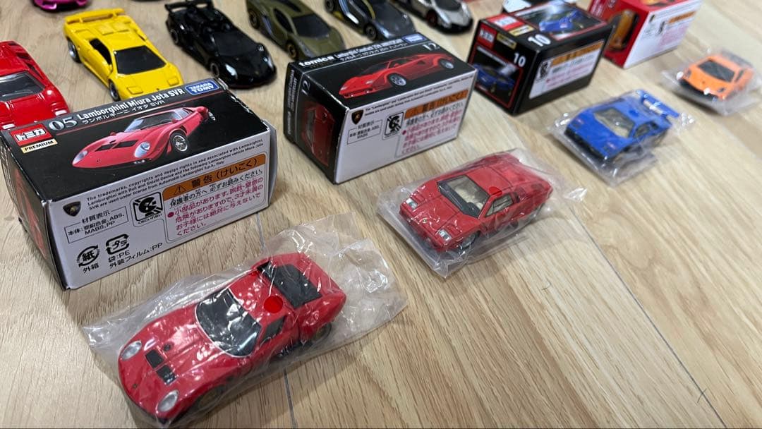 中古 トミカ52台セット(トミカプレミアム8台 東京オートサロン購入ウルス含む)