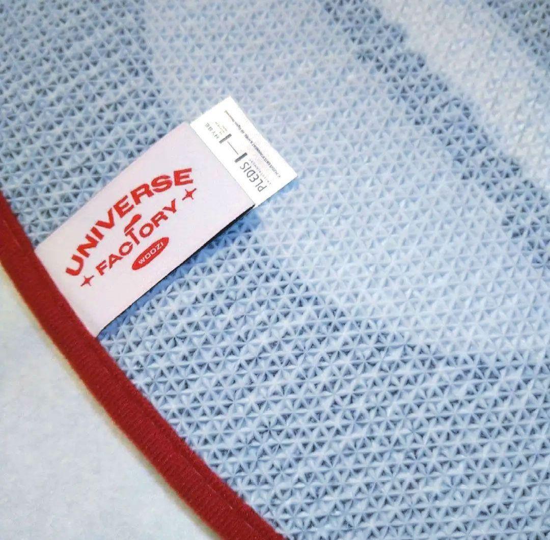 by SEVENTEEN　ウジ　アーティストメイド　ラグ　RAG　宇宙工場カード