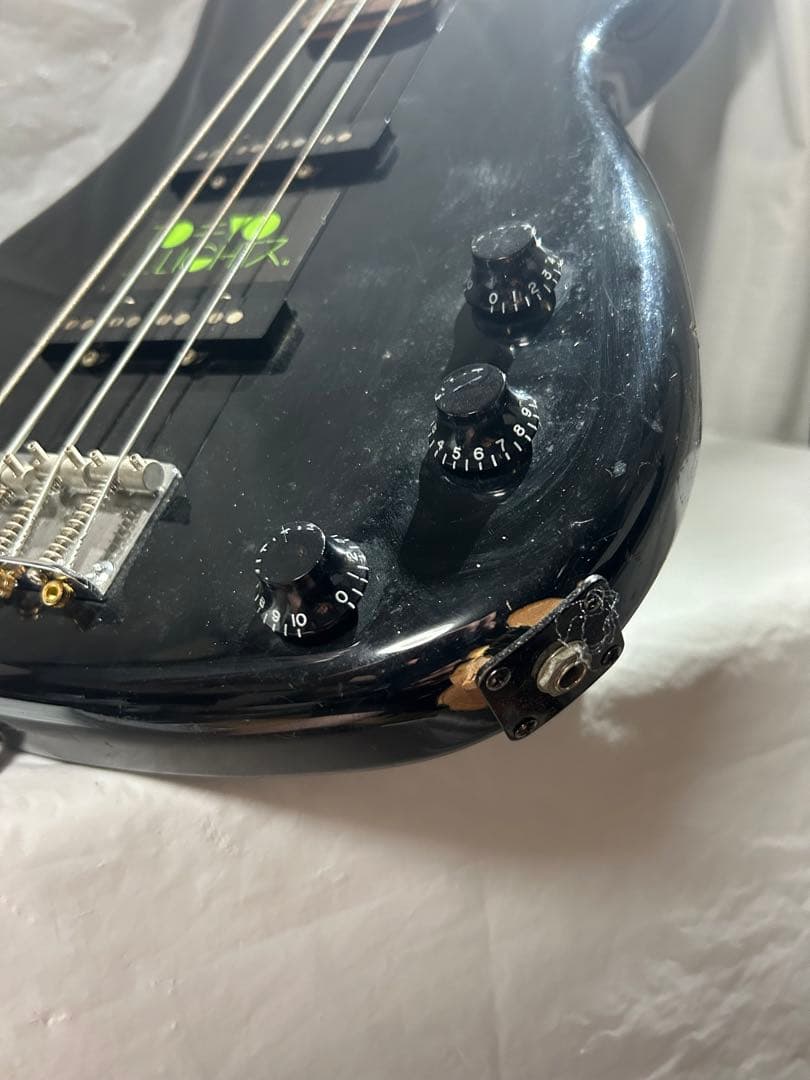 kramer ベース　キズあり　ジャンク品