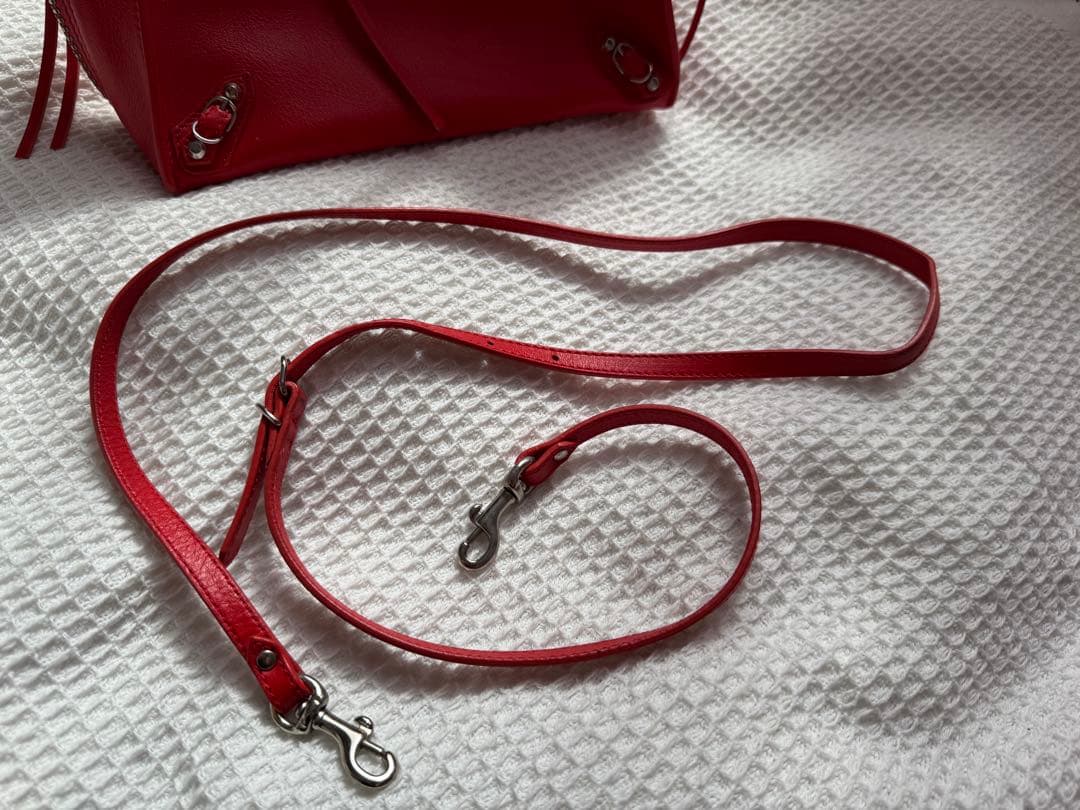 バレンシアガ　ショルダーバッグ