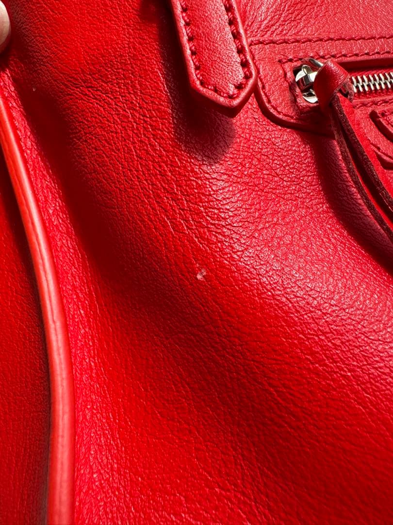 バレンシアガ　ショルダーバッグ