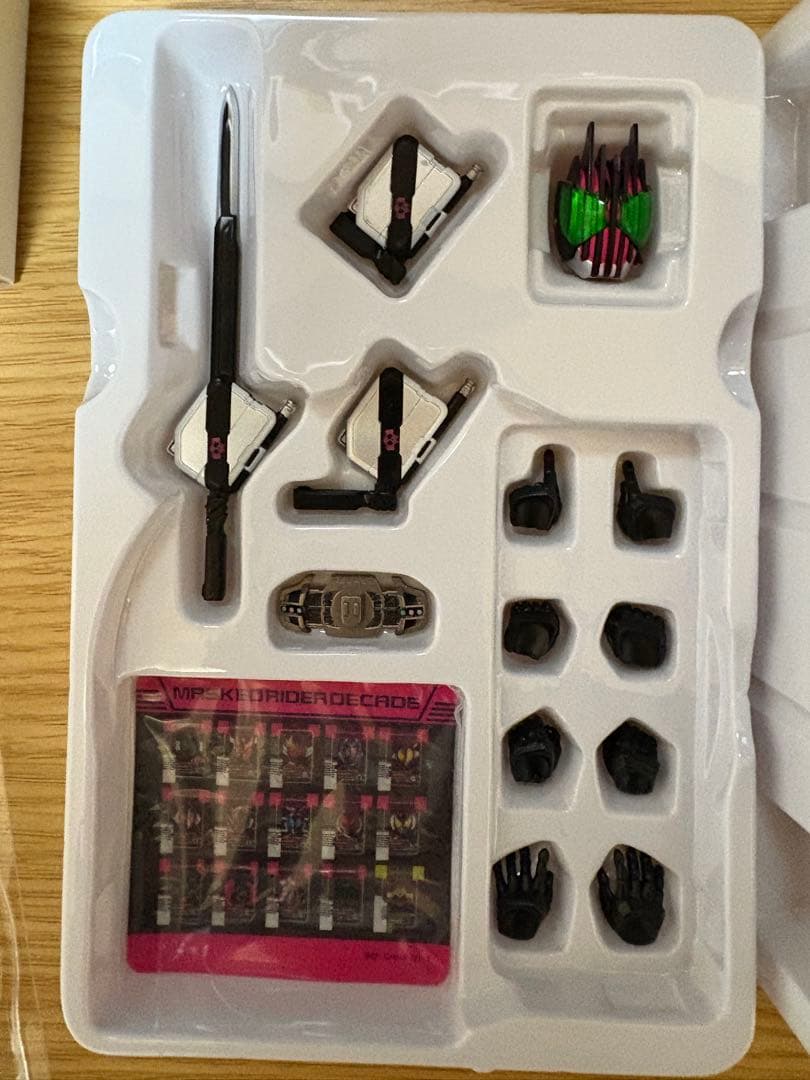 S.H.Figuarts（真骨彫製法） 仮面ライダーディケイド 50th