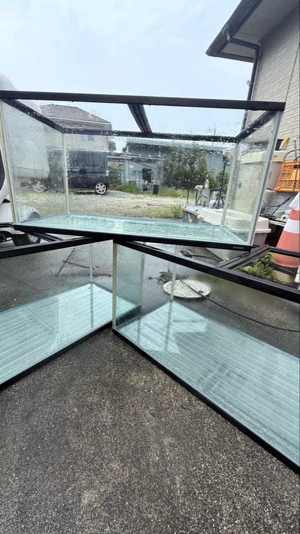 三重県四日市市引き取り限定 KOTOBUKI90×45×45水槽 3つセット