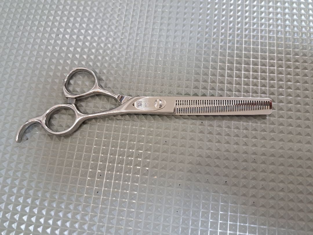 胡蝶　セニングシザー TZ-42F（カット率45％）