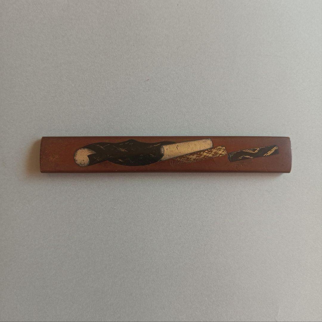 加賀象嵌 巻絹図小柄 金工