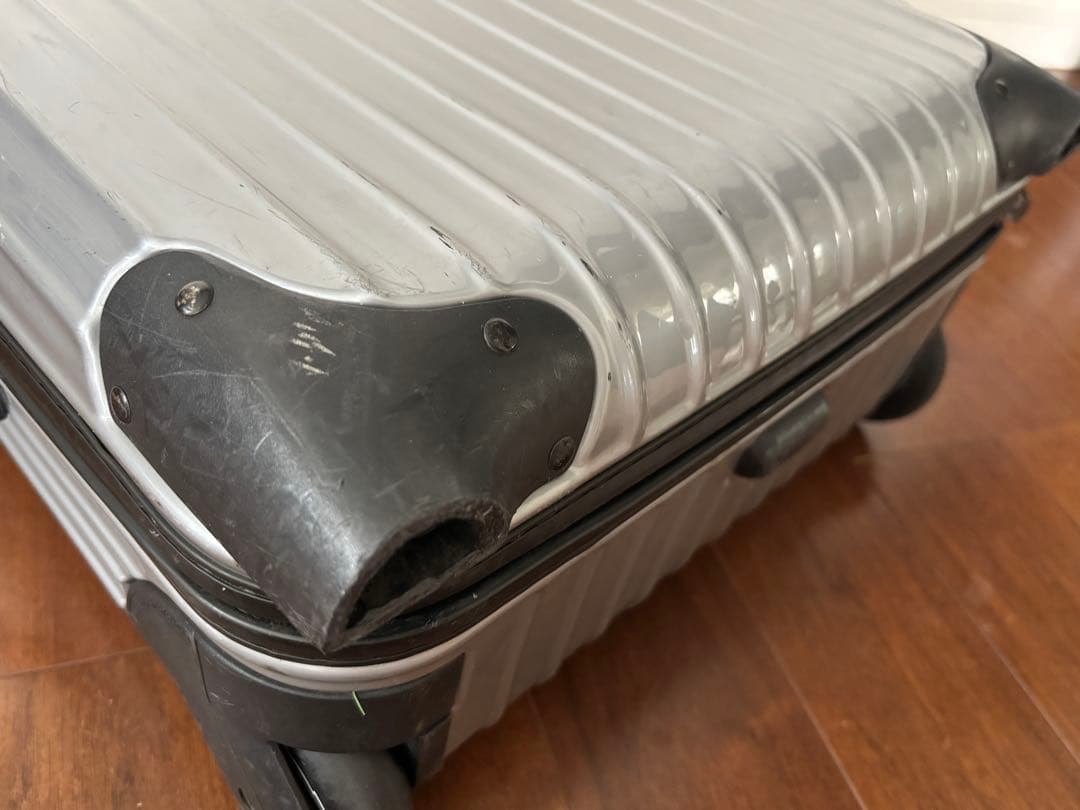 RIMOWA リモワ　ポリカーボネート キャリーケース　32L ジャンク品