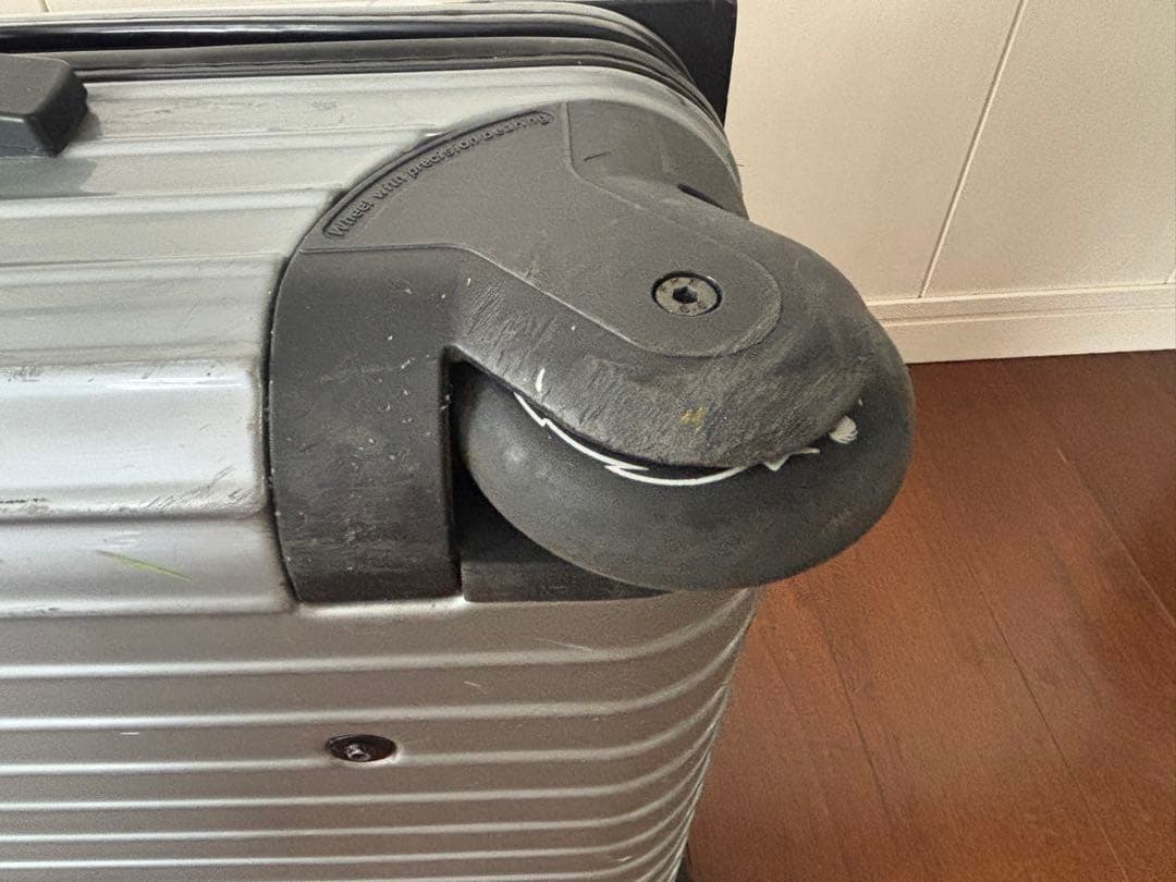 RIMOWA リモワ　ポリカーボネート キャリーケース　32L ジャンク品