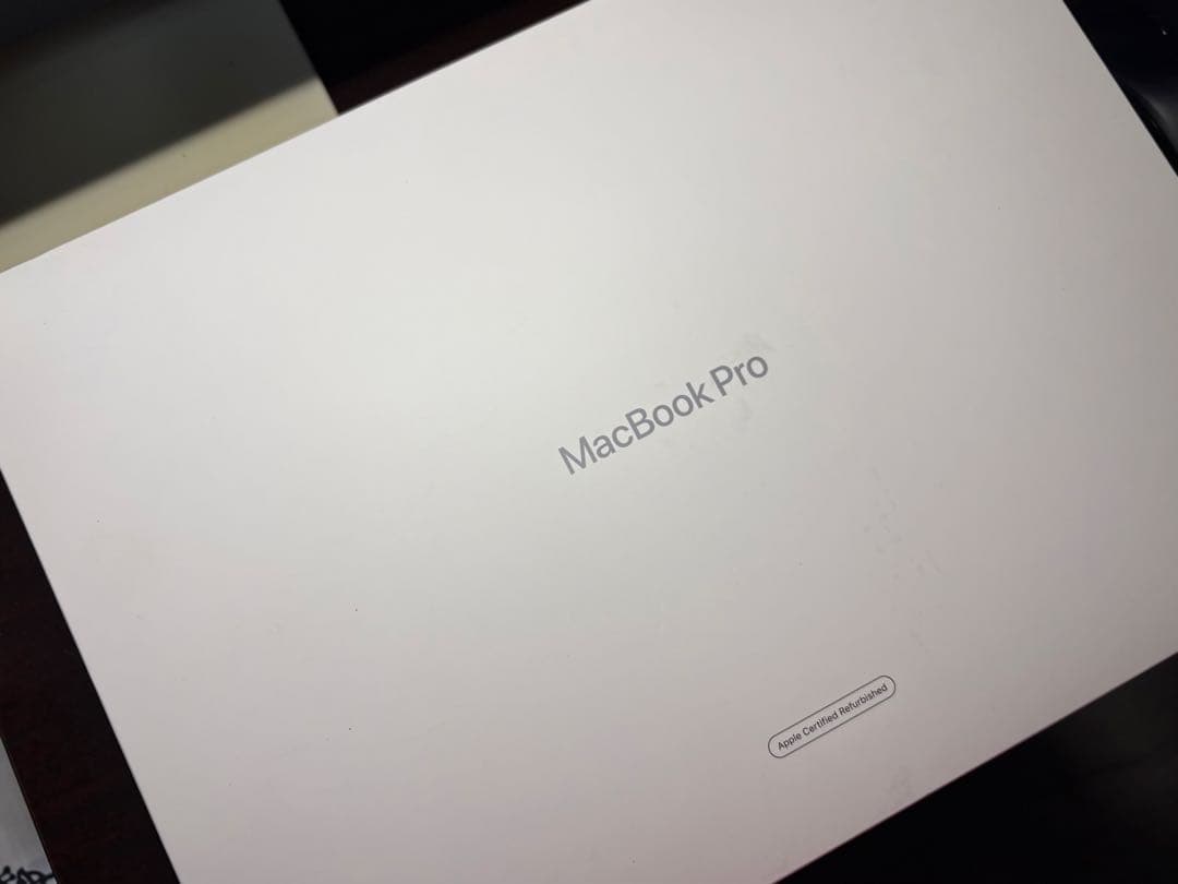 MacBook Pro 2020 Intel 16GB 512GB 箱付属品完備
