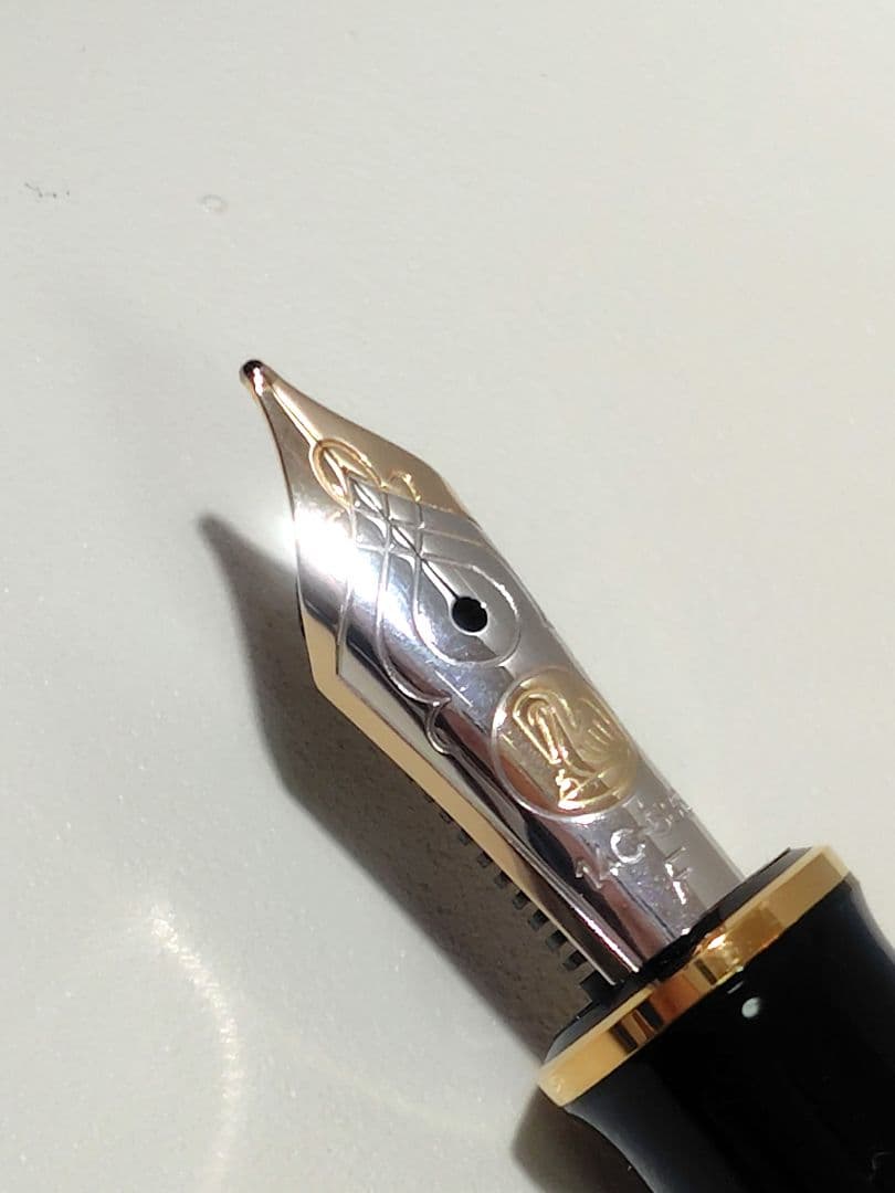 ペリカン 万年筆 F細字 ヴァイブラントオレンジ スーベレーン M600 インク