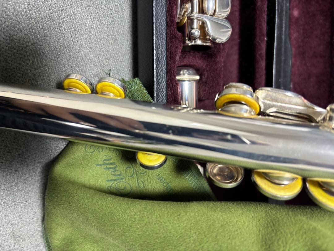 YAMAHA フルート本体 銀メッキ クリーニングペーパー付き