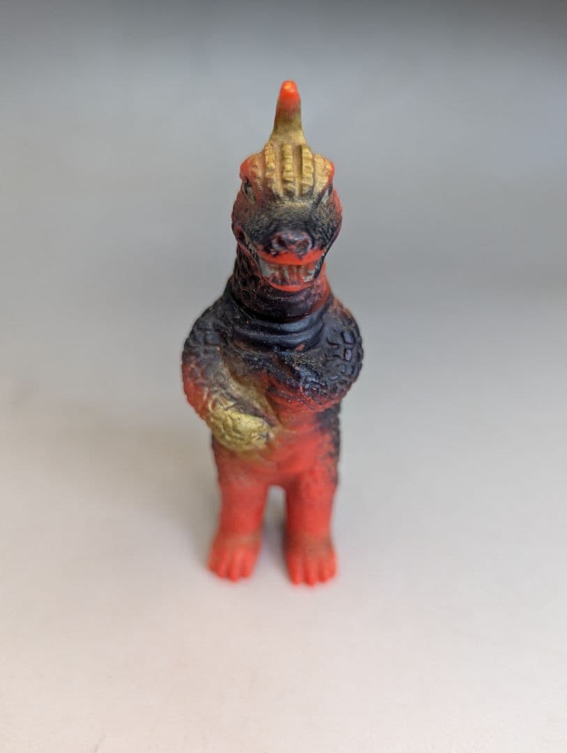 円谷プロ キングザウルス ソフビ