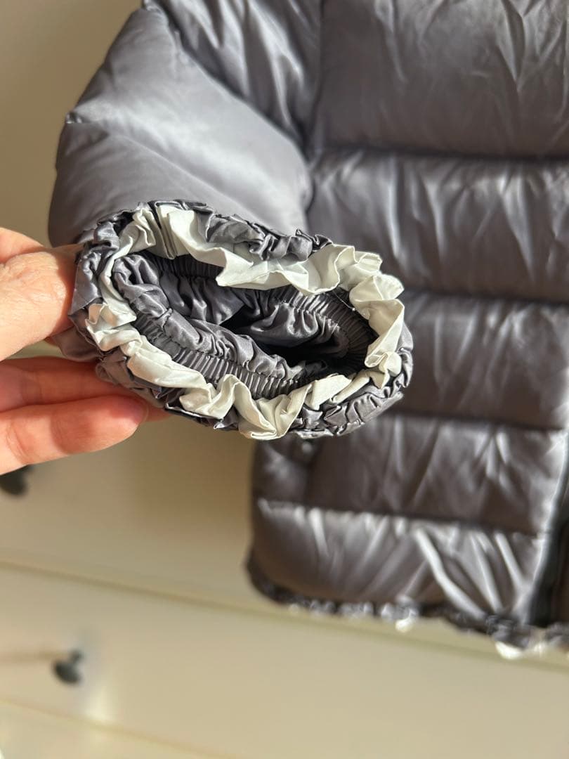 モンクレール ダウン　キッズ　9-12m