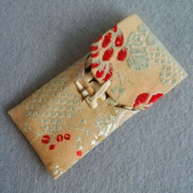 逸品　身嗜み道具②懐中道具　江戸期　明治時代　骨　鉄地　大奥　和骨董アンティーク