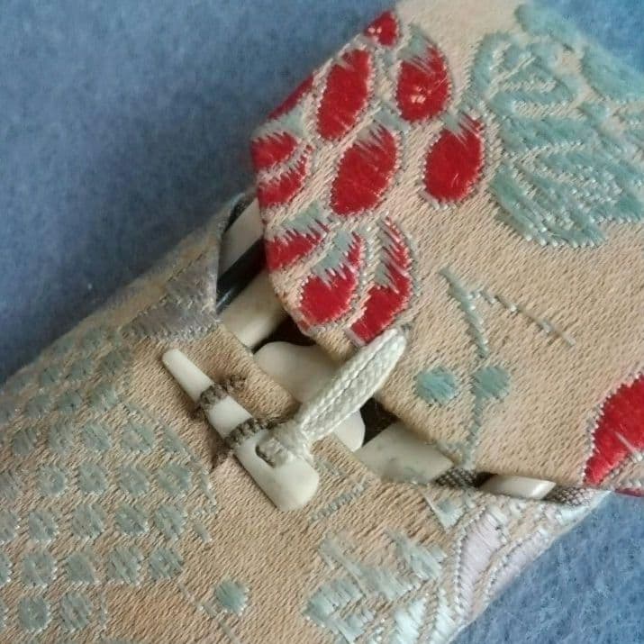 逸品　身嗜み道具②懐中道具　江戸期　明治時代　骨　鉄地　大奥　和骨董アンティーク